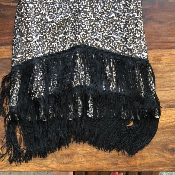 Unique Vintage 1920s Inspired Flapper Dress - Picture 4 of 6